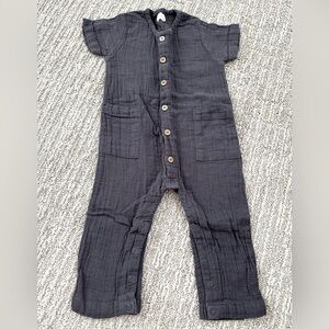 Jamie Kay Charcoal Short Sleeve Jumper - Sz 6-12 mos